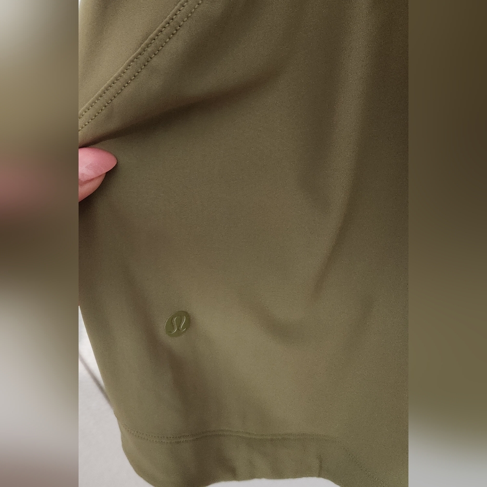 Lululemon Lightweight High-Neck Romper Size 6 Bronze Green - Picture 8 of 12